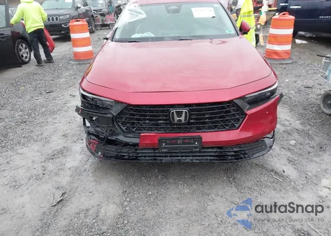 2024 Honda Accord Hybrid Ex-L z USA, uszkodzony, nr VIN 1HGCY2F64RA093823